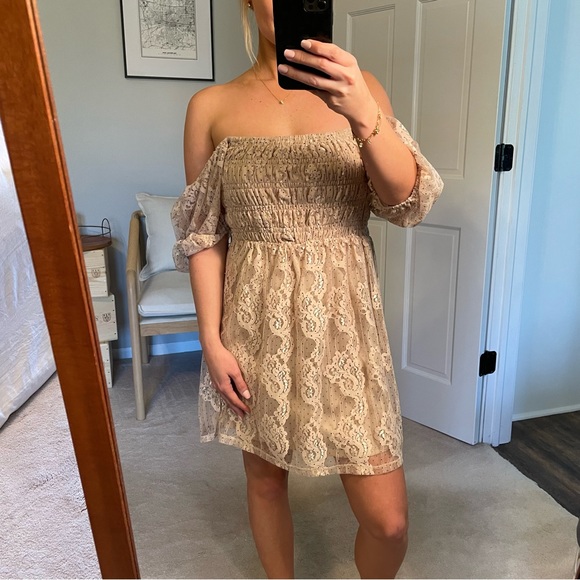 NWT NSR Cream Lace Boho Cottage Core Polka Dot Off-Shoulder Mini Dress - Picture 7 of 10